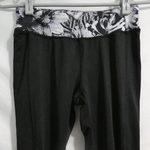 ENERGIE white printed floral black leggings, size small, junior, BNWOT - Picture 3 of 10